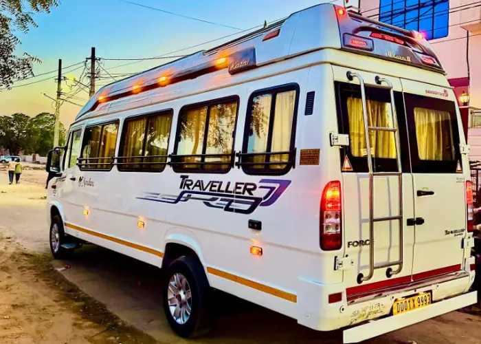 Maharaja Tempo Traveller